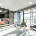 Hotel Calais Tunnel Sous La Manche Coquelles