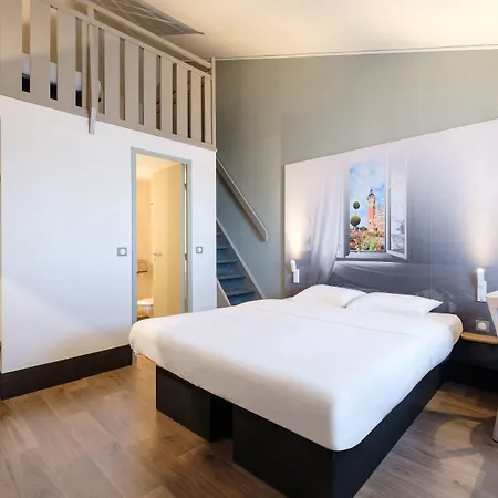 Calais Tunnel Sous La Manche מלון