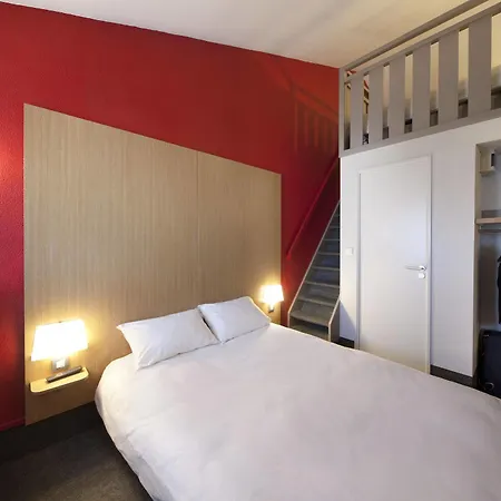 Hotel Calais Tunnel Sous La Manche Coquelles