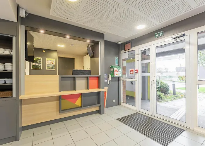 Calais Tunnel Sous La Manche Coquelles