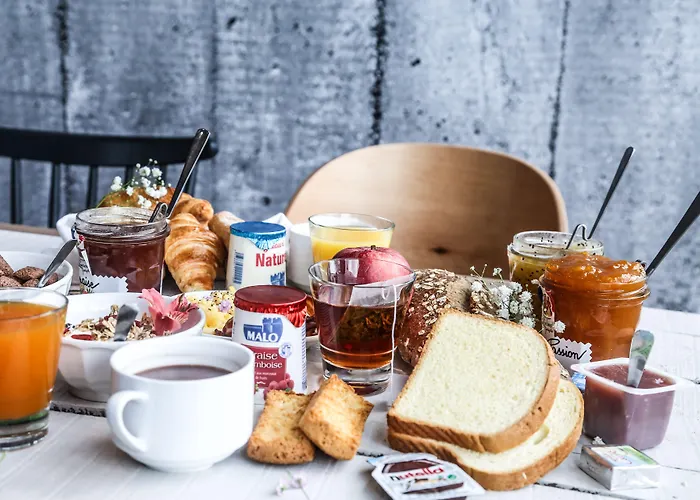 Calais Tunnel Sous La Manche Coquelles